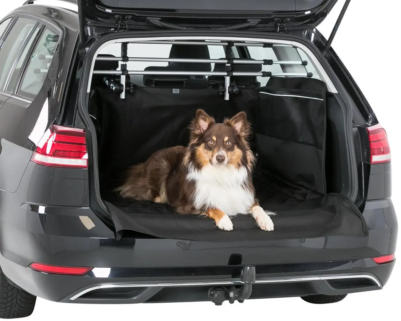 Trixie TX-13204 авто-чохол у багажнику для собак (2,10 × 1,75 см)1