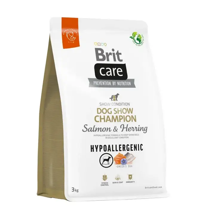 Brit Care Hypoallergenic Dog Show Champion 3кг гіпоалергенний корм для виставкових собак (лосось і оселедець)1