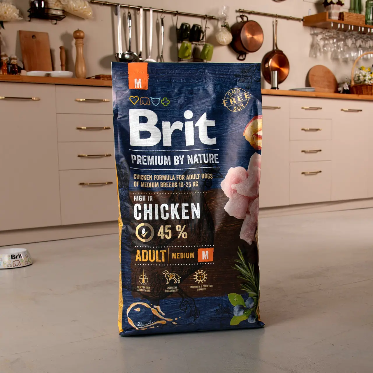 Brit Premium Adult M 8кг- корм для собак середніх порід2